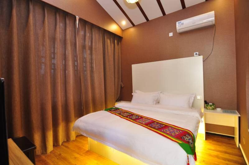 Stone Forest Mijia Guest House Shilin Exteriör bild