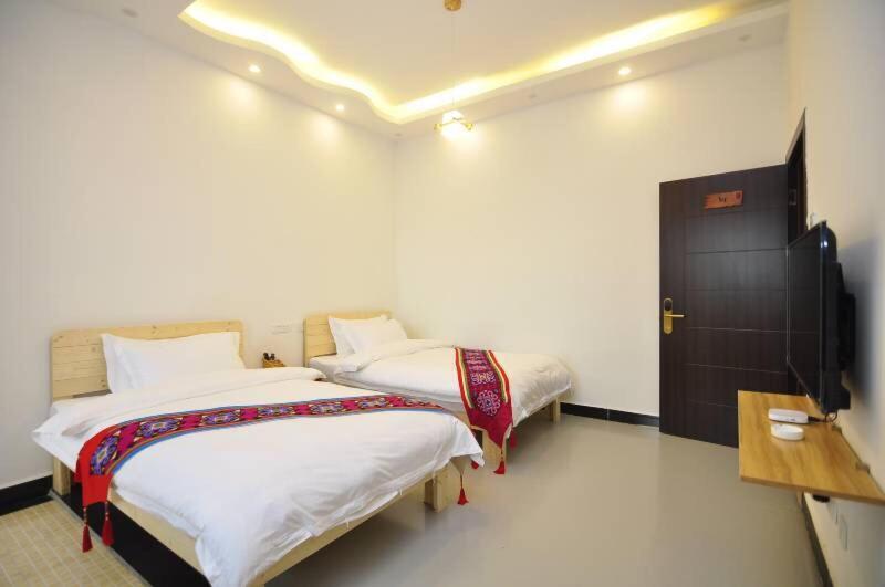 Stone Forest Mijia Guest House Shilin Exteriör bild